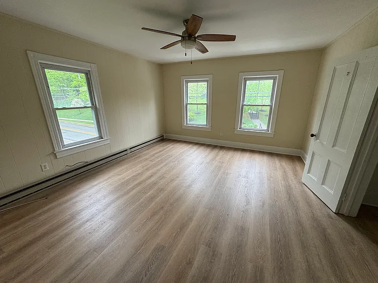 97 Claremont Rd #5 — Photo 3