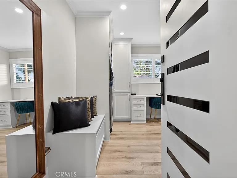 16751 Londelius St — Photo 25