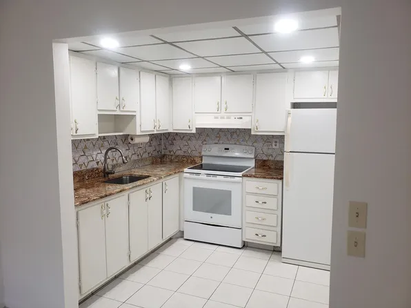 688 Burgundy O, Delray Beach, FL 33484