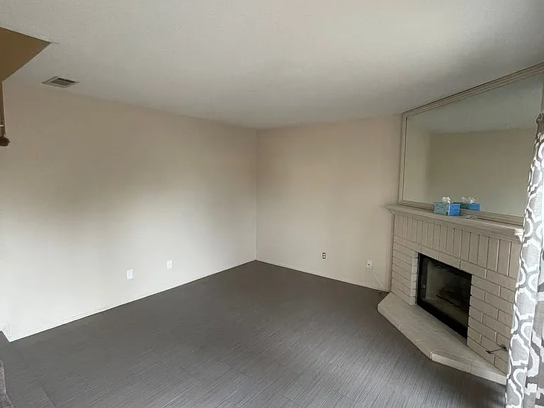 5341 Columbus Pl — Photo 2