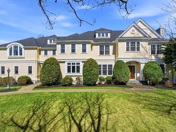 8 Porter Ln, Lexington, MA 02420