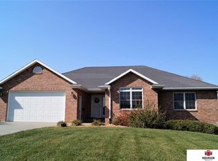 621 5th St, Adams, NE 68301