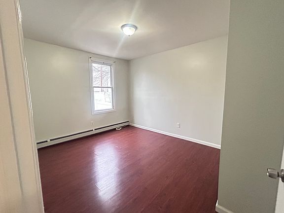 4th image of 424 58th St #1
