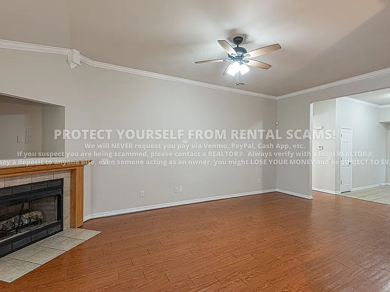 3806 SW Hansom Loop — Photo 4