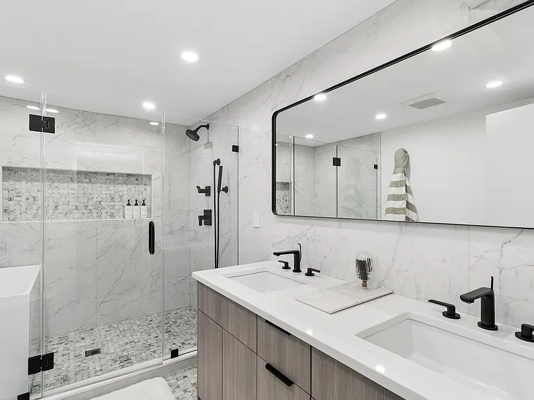 38 Sandra Rd — Photo 25