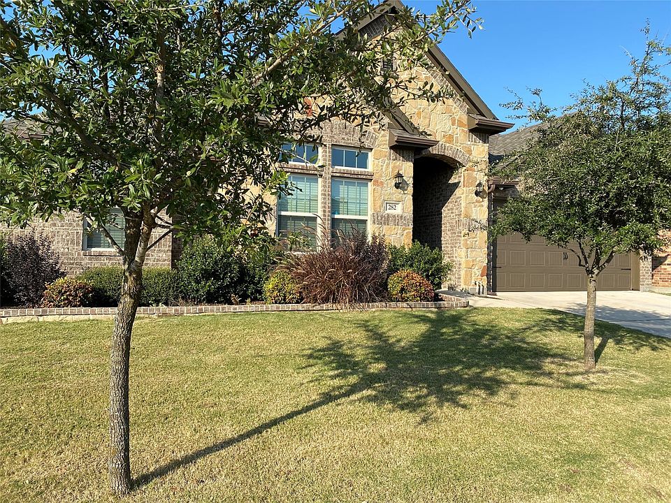 1st image of 282 Hilltop Dr
