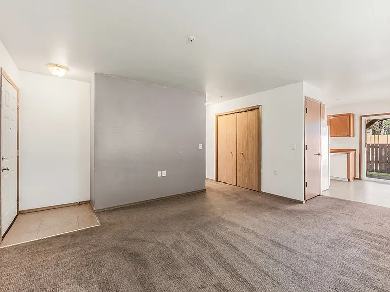 501 E Mullan Ave #3 — Photo 4