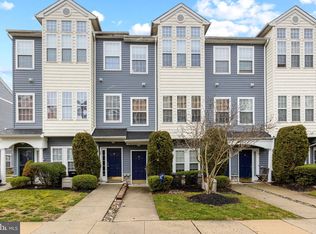 15 Turtle Ct, Delanco, NJ 08075