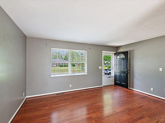 3rd image of 315 Michael Ave