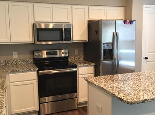 6883 Jack London Dr #6883, Johnston, IA 50131
