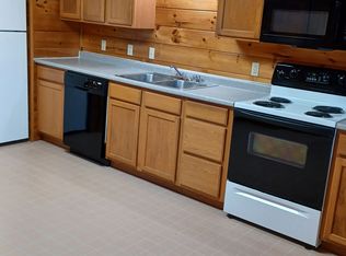 29 Stagecoach Rd #29B, Unity, ME 04988