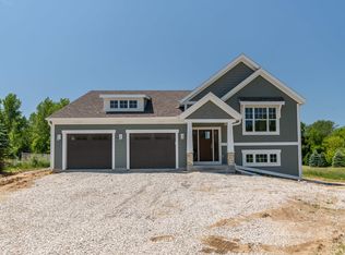 W238S8175 Sunset View Dr, Village Of Big Bend, WI 53103