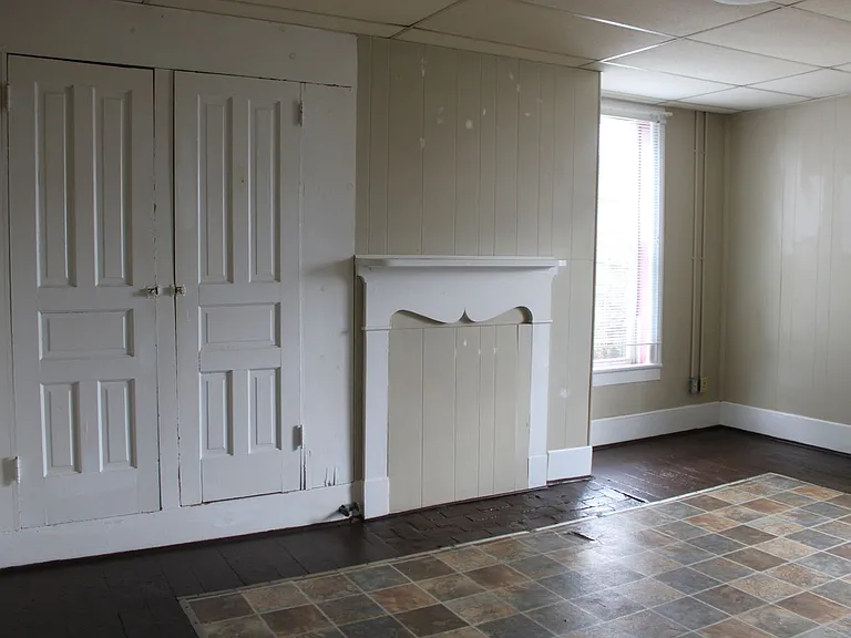 975 Church St — Photo 29