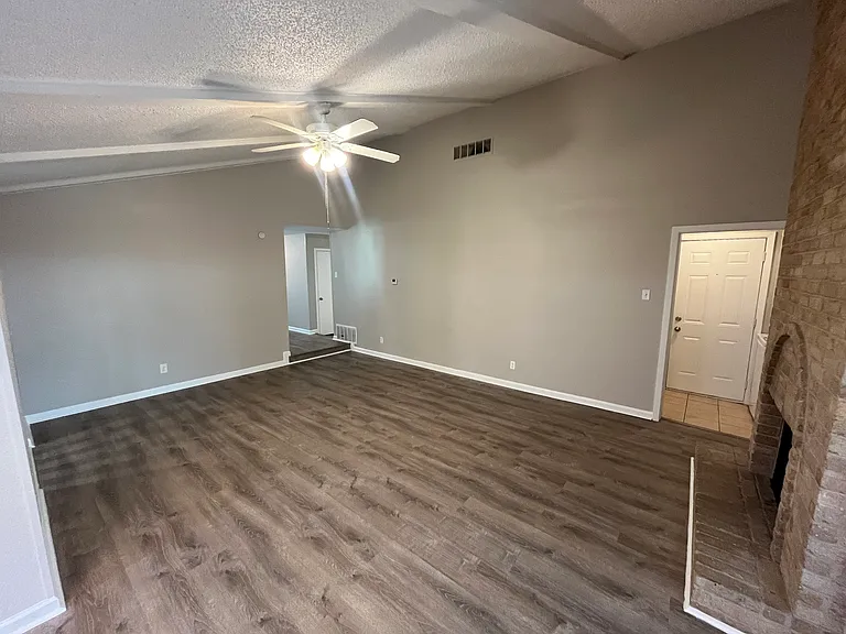 10 Merrie Cir — Photo 15