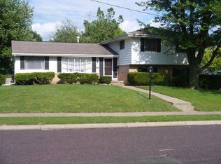 5016 N Dawn Dr, Peoria, IL