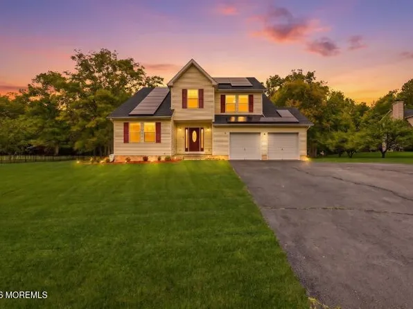 11 Country Road, Jackson, NJ 08527