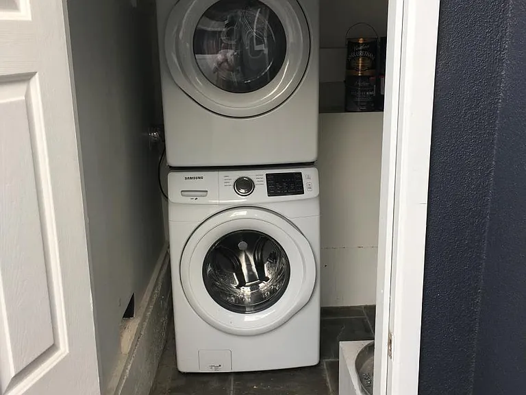 Private Laundry