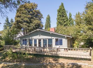 10127 SW Burton Dr, Vashon, WA 98070