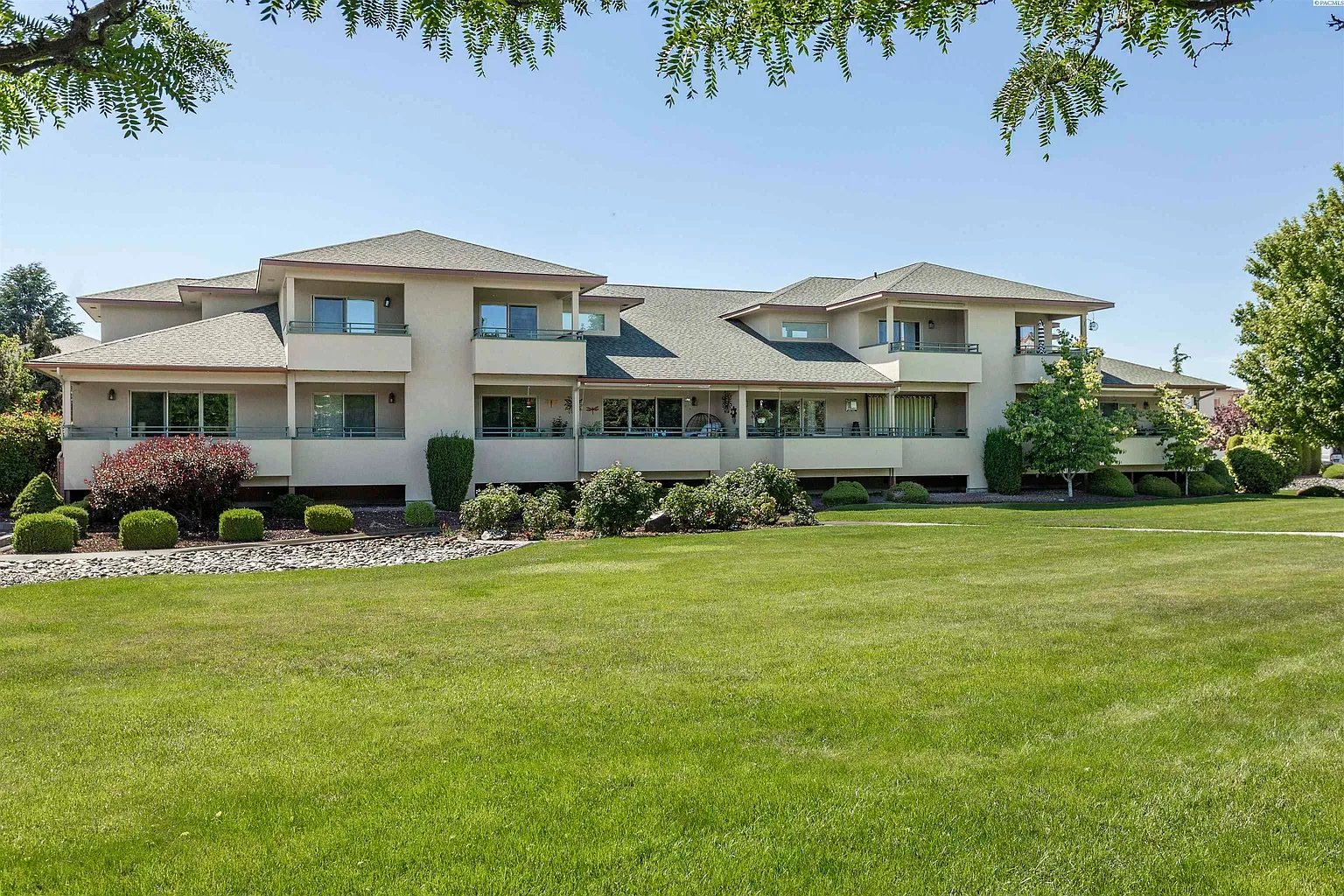 300 Columbia Point Dr Unit B116 photo 1