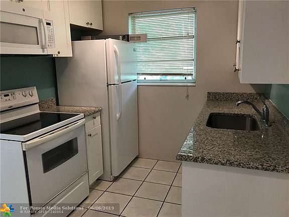 2nd image of 1478 NE 34th Ct #B