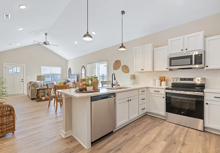 3669 N Azalea St #1 — Photo 15