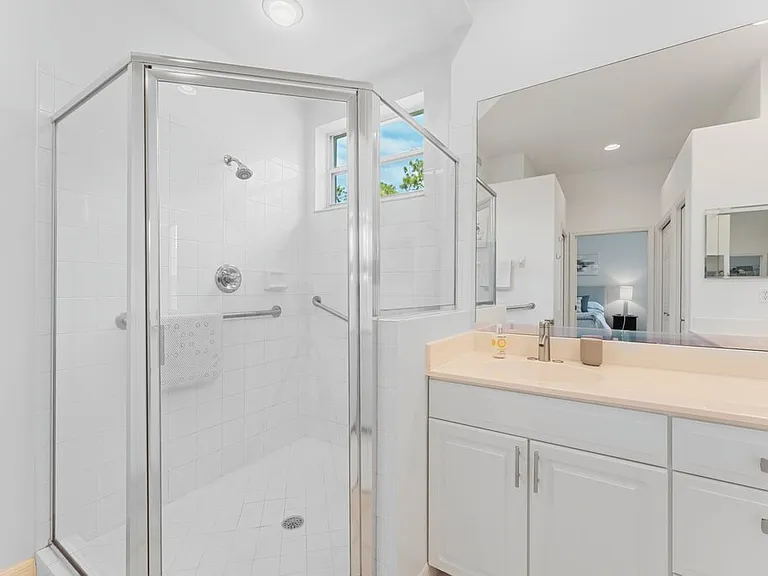 8217 Parkstone Pl #308 — Photo 31