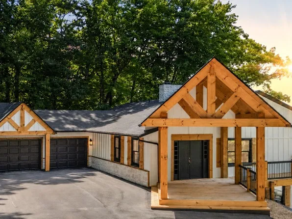 1348 San Jose Dr, Osage Beach, MO 65065