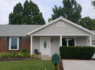 7 N Willow Grove Ct, Saint Peters, MO
