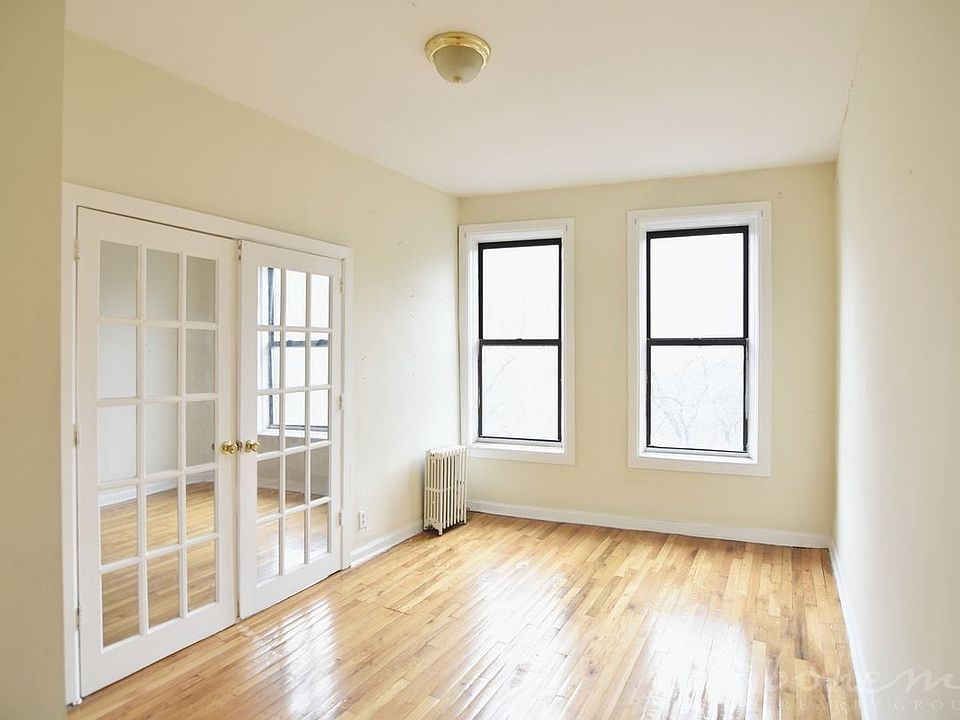 1st image of 242 Bradhurst Ave #45A