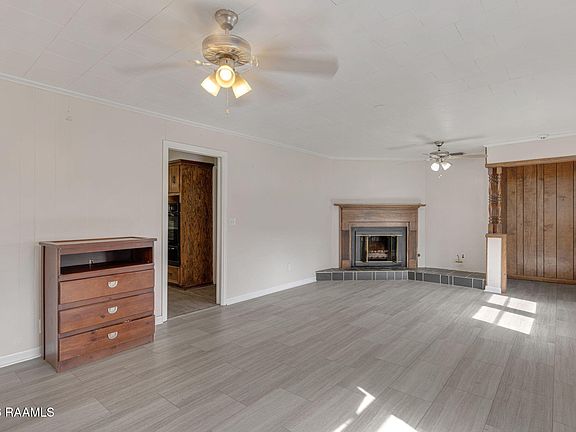 3rd image of 615 Kathy Dr
