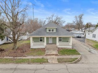 723 N Central Ave, Paris, IL