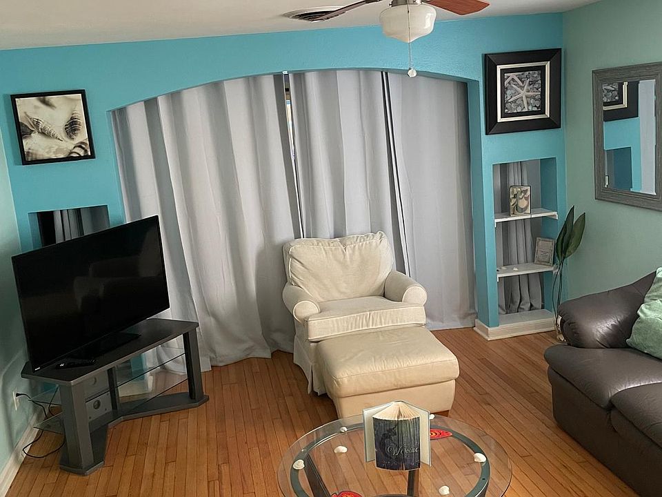 1st image of 5119 Avenue Q1/2