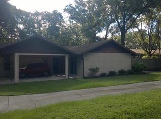 1304 S Taylor Rd, Seffner, FL 33584