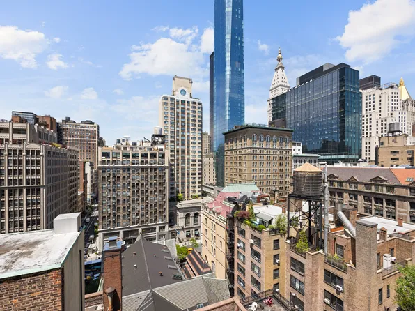 60 Gramercy Park North 16A image 22 of 22