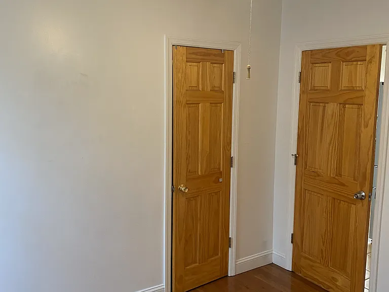 281-283 Buffalo Ave #1 — Photo 11