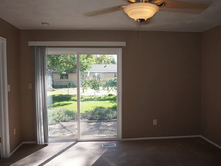 3857 W Jacquelyn St — Photo 9