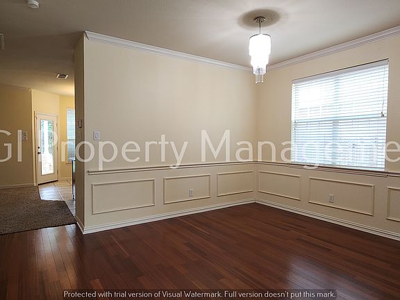 4th image of 3601 Anita Dr