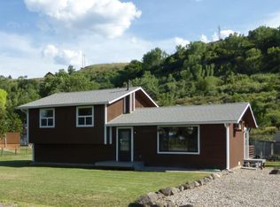 580 Village Dr, Rifle, CO 81650