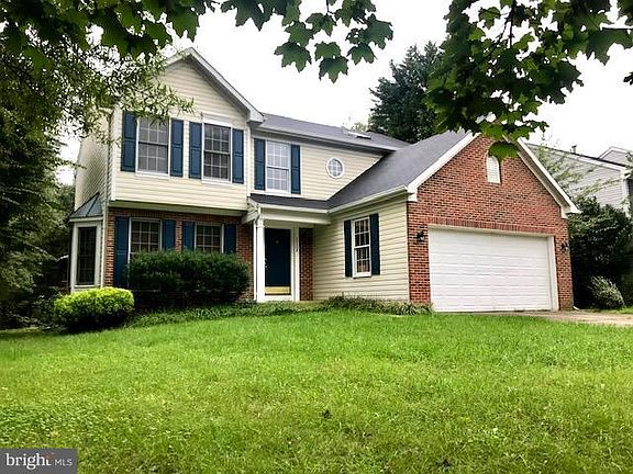 2nd image of 1108 Fairlawn Ct