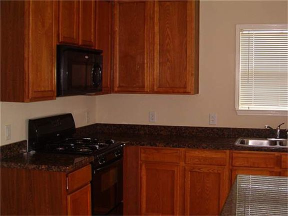 4th image of 10800 S Lake Mist Ln