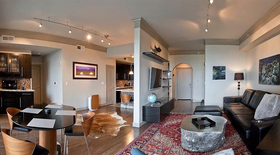 1st image of 3333 Allen Pkwy Unit 1407