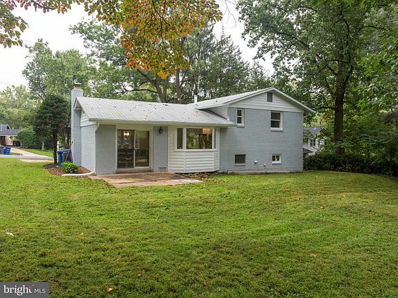 2nd image of 6711 Capstan Dr