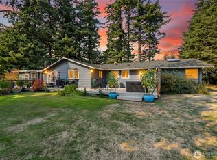 1125 Lattimore Rd, Ferndale, WA 98248