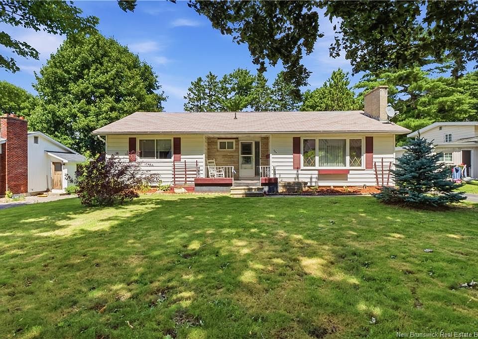 1st image of 727 Gregg Ct