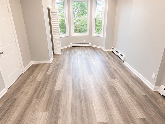 5th image of 367 Morris Ave #2B