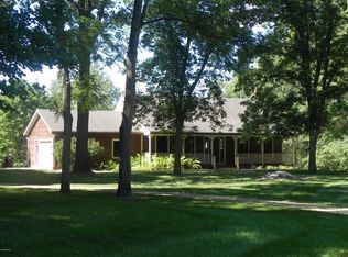 76900 55th St, Decatur, MI 49045