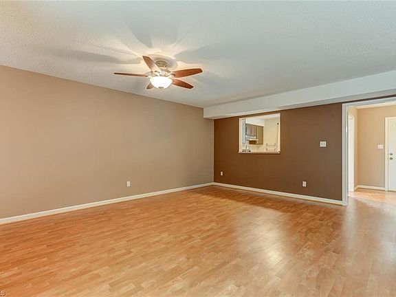 5th image of 4347 Baylor St