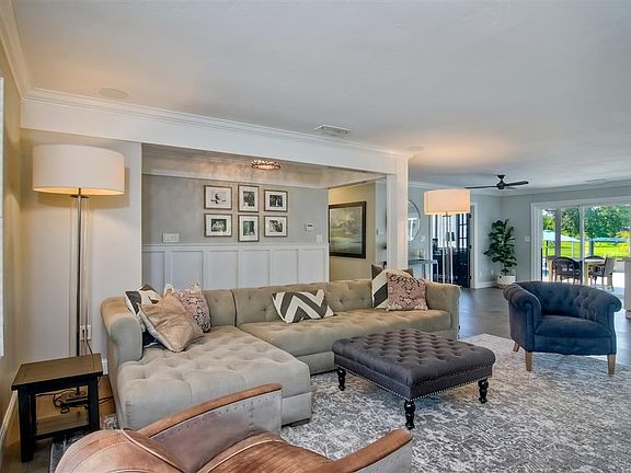 5th image of 12488 Caleta Way
