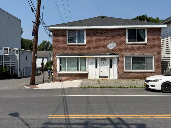 217 Mansion St Unit 1, Coxsackie, NY 12051