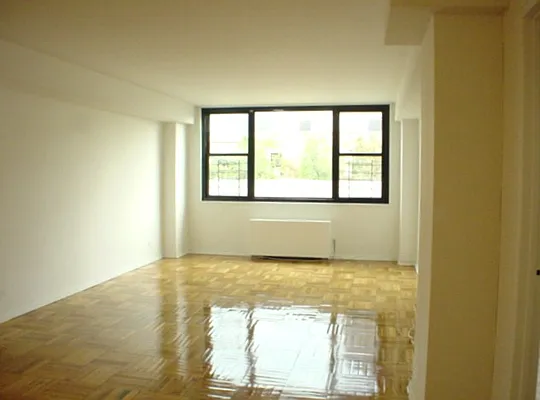 Rented by Goldfarb Properties | media 5